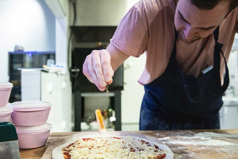 Pizzaugn P-Serien P602 Beyond Black Stella Pizza Jonas Lagerström referenskund Sveba Dahlen