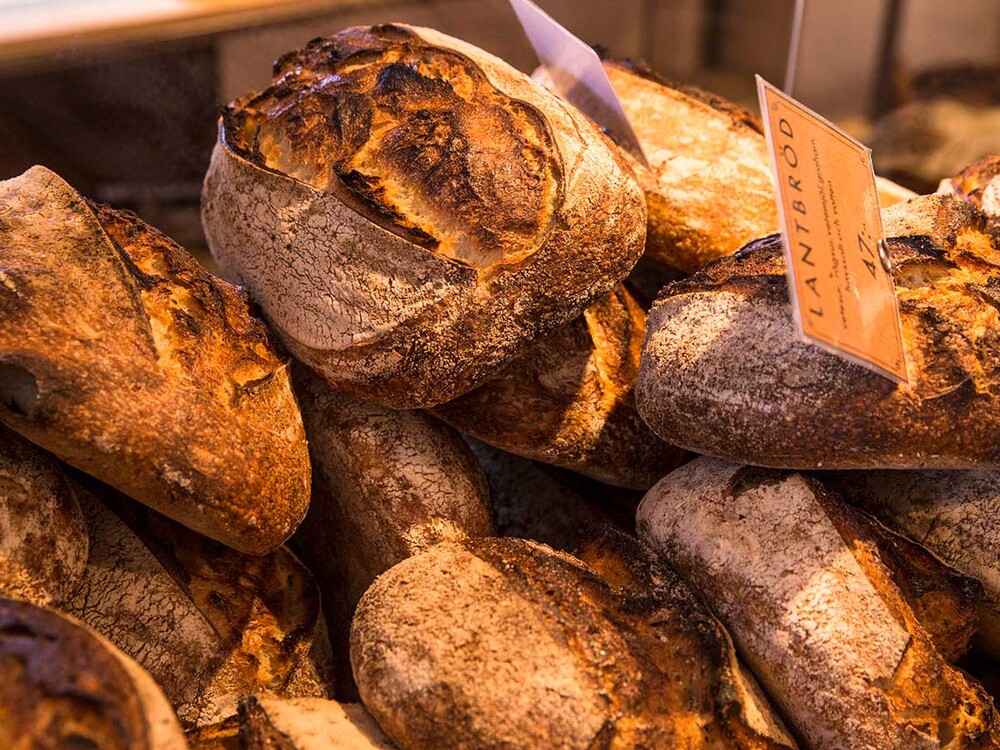 Stenugnsbakat surdegsbröd, ånga, referens Artizan Bread Karlstad Sveba Dahlen