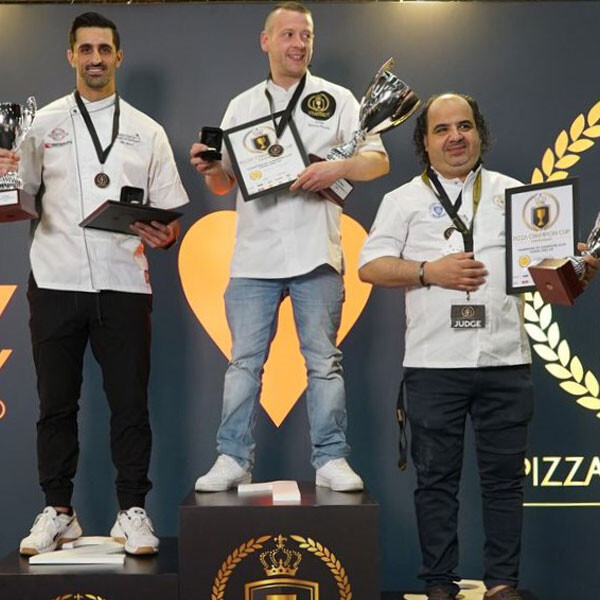 Simone Pizzuto Vinnare Champions Of Champions Elite Judges 2025 VIP Sveba Dahlen